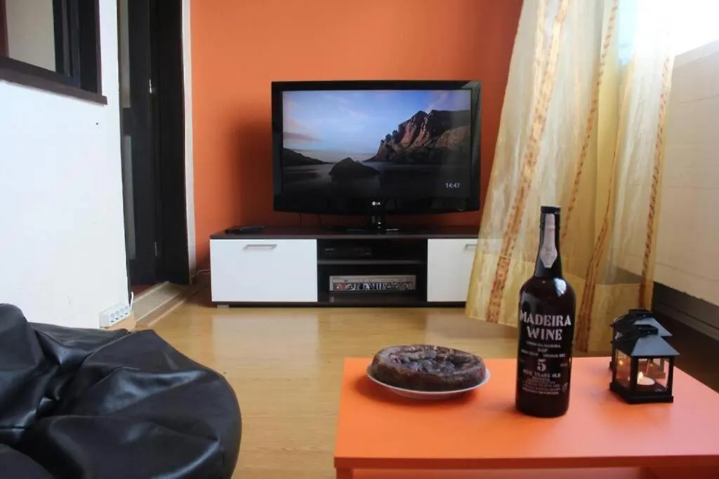 Επικοινωνία με το Apartamento Matur